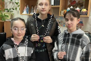 Проведение беседы и изготовление поделки «Светлый день Вербы»